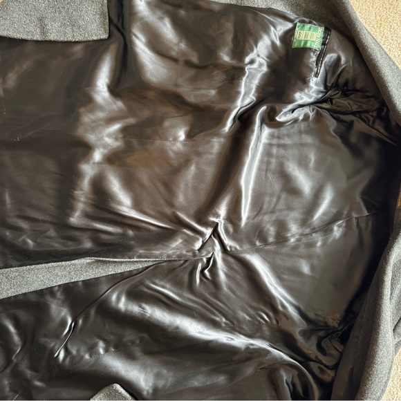 VTG Unisex Tiger Hall Wool Pea Overcoat - Picture 6 of 9